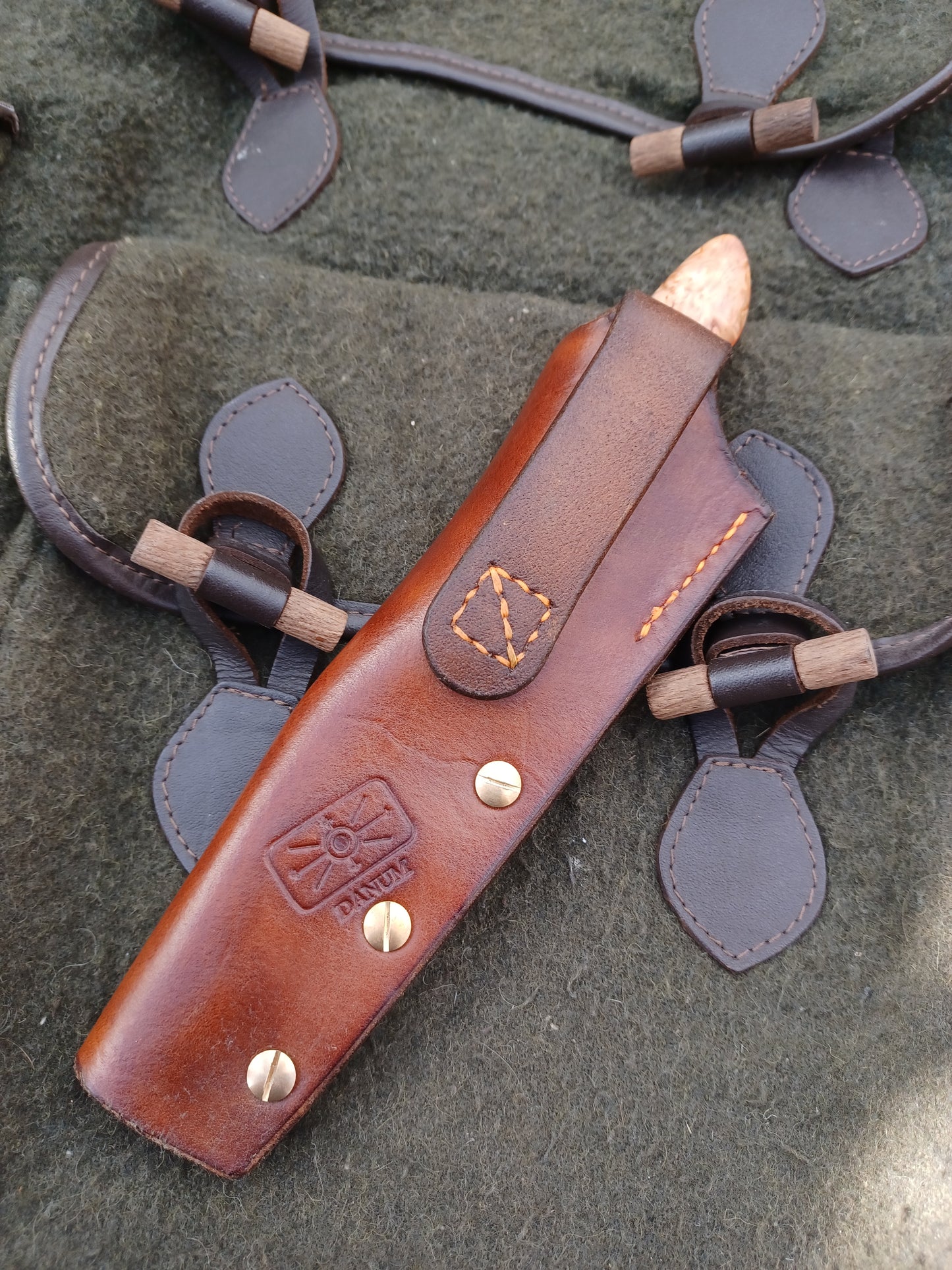 Roe Stalker knife Thor Damasteel, Stabilised Masur birch