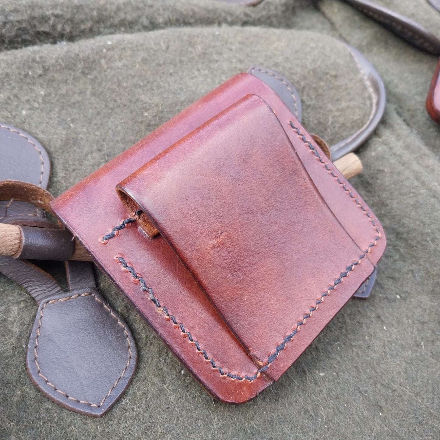 5 Round Bullet Belt Pouches (MK2 Earth Magnet)