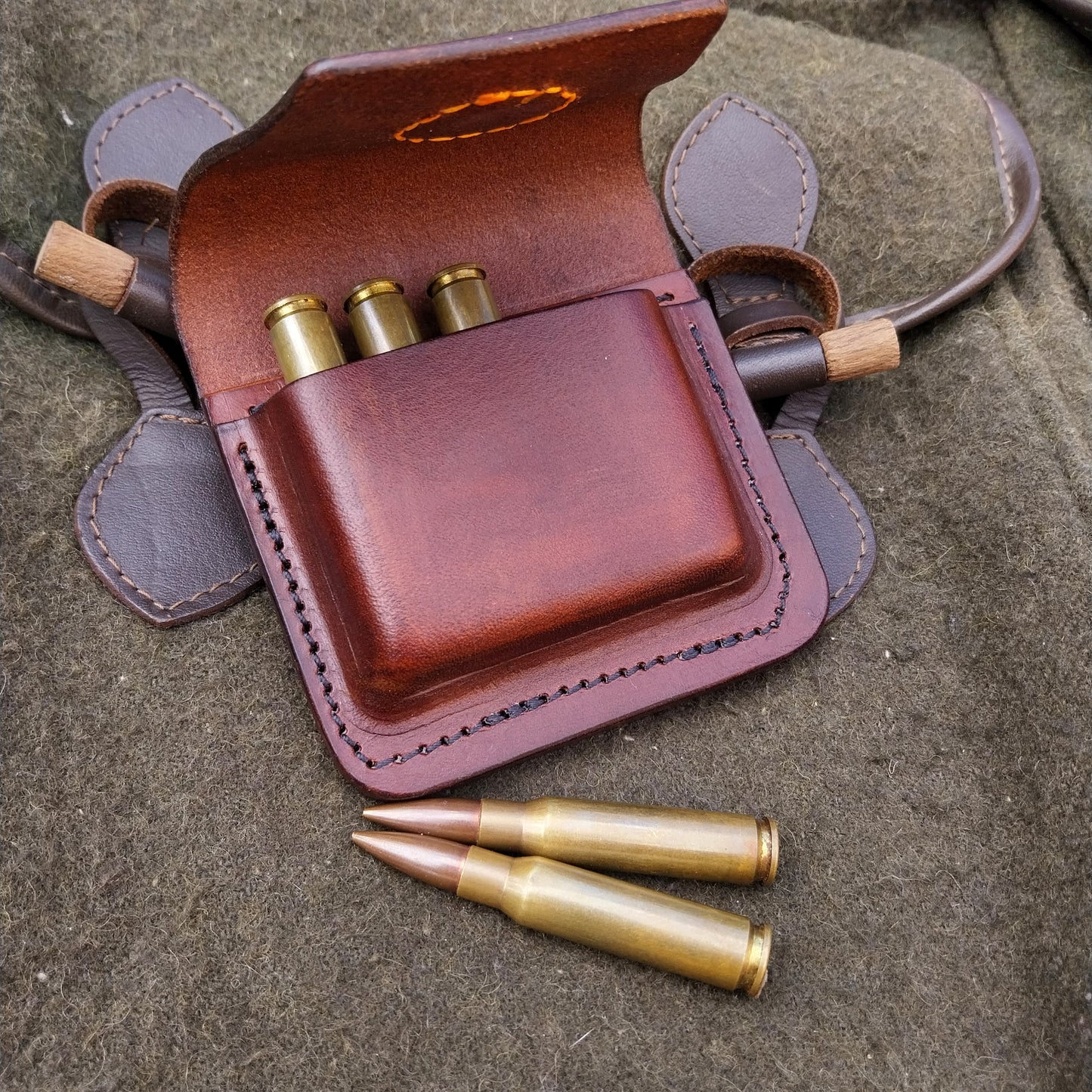 5 Round Bullet Belt Pouches (MK2 Earth Magnet)