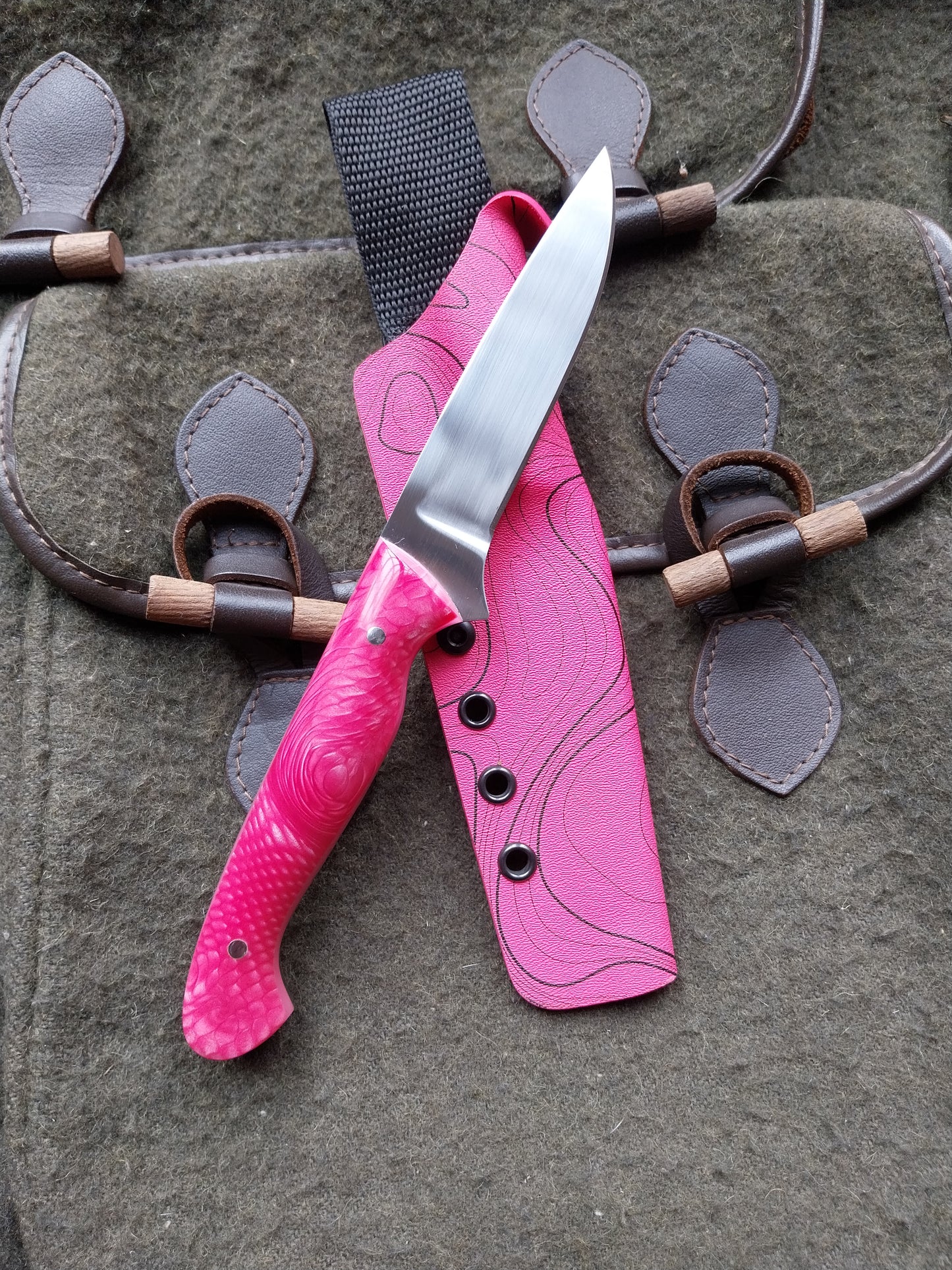 Roe Catcher Pink Dragon