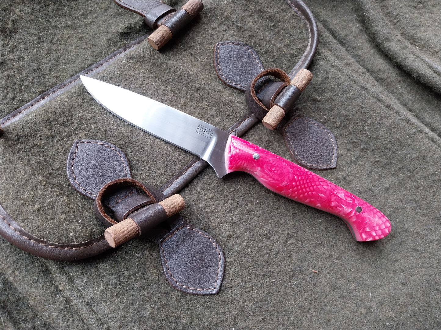 Roe Catcher Pink Dragon