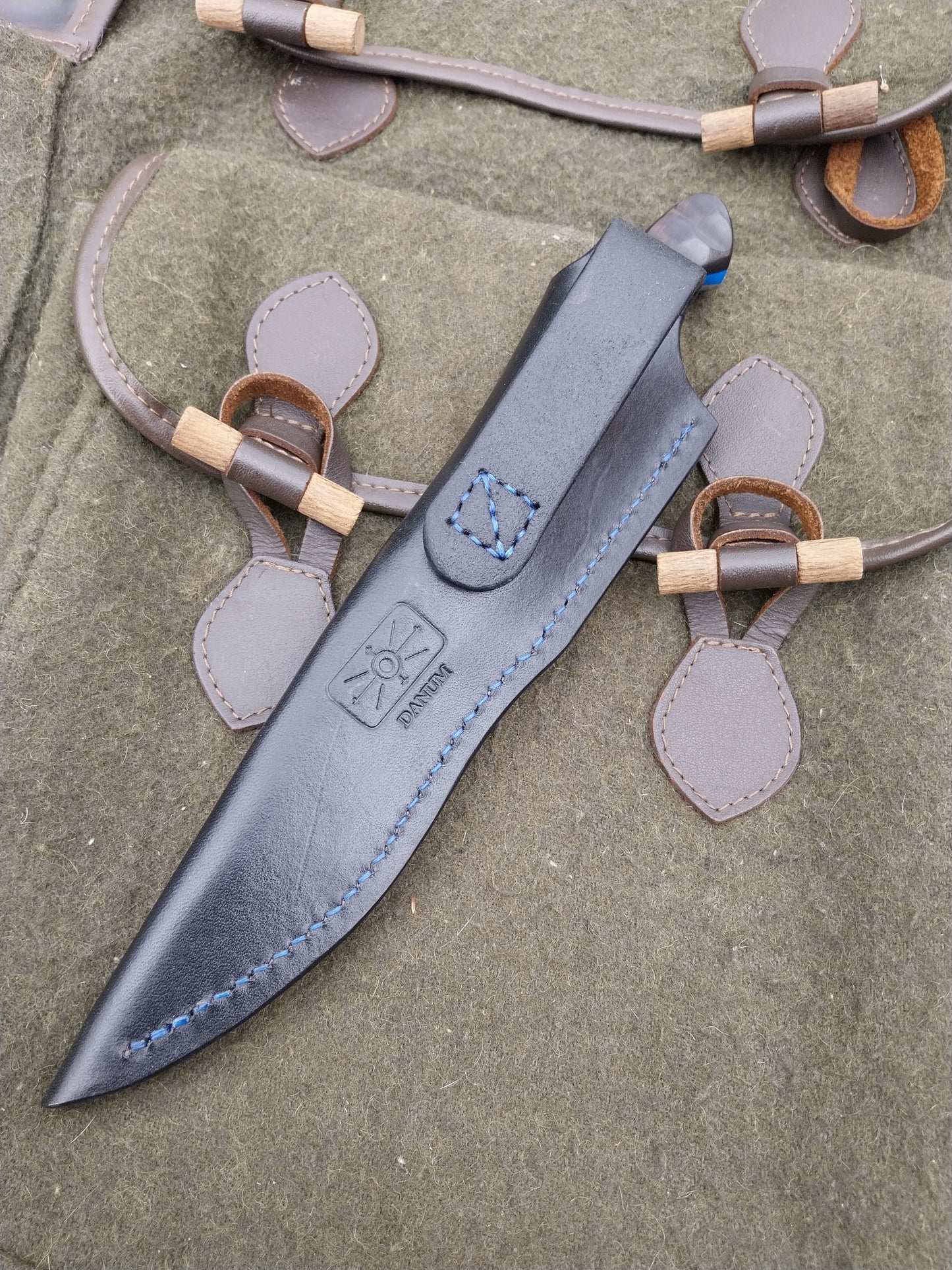 Fallow Catcher Ebony