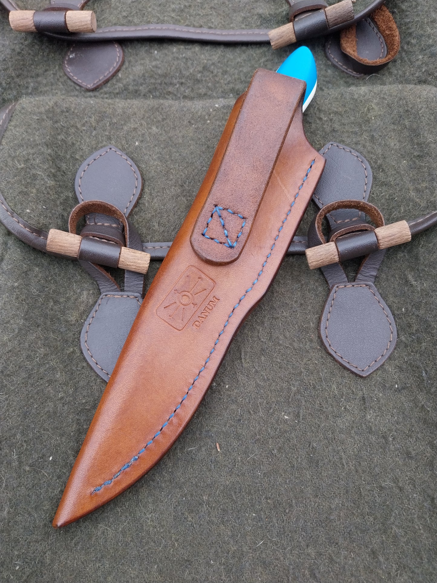 Roe Stalker Blue/White G10