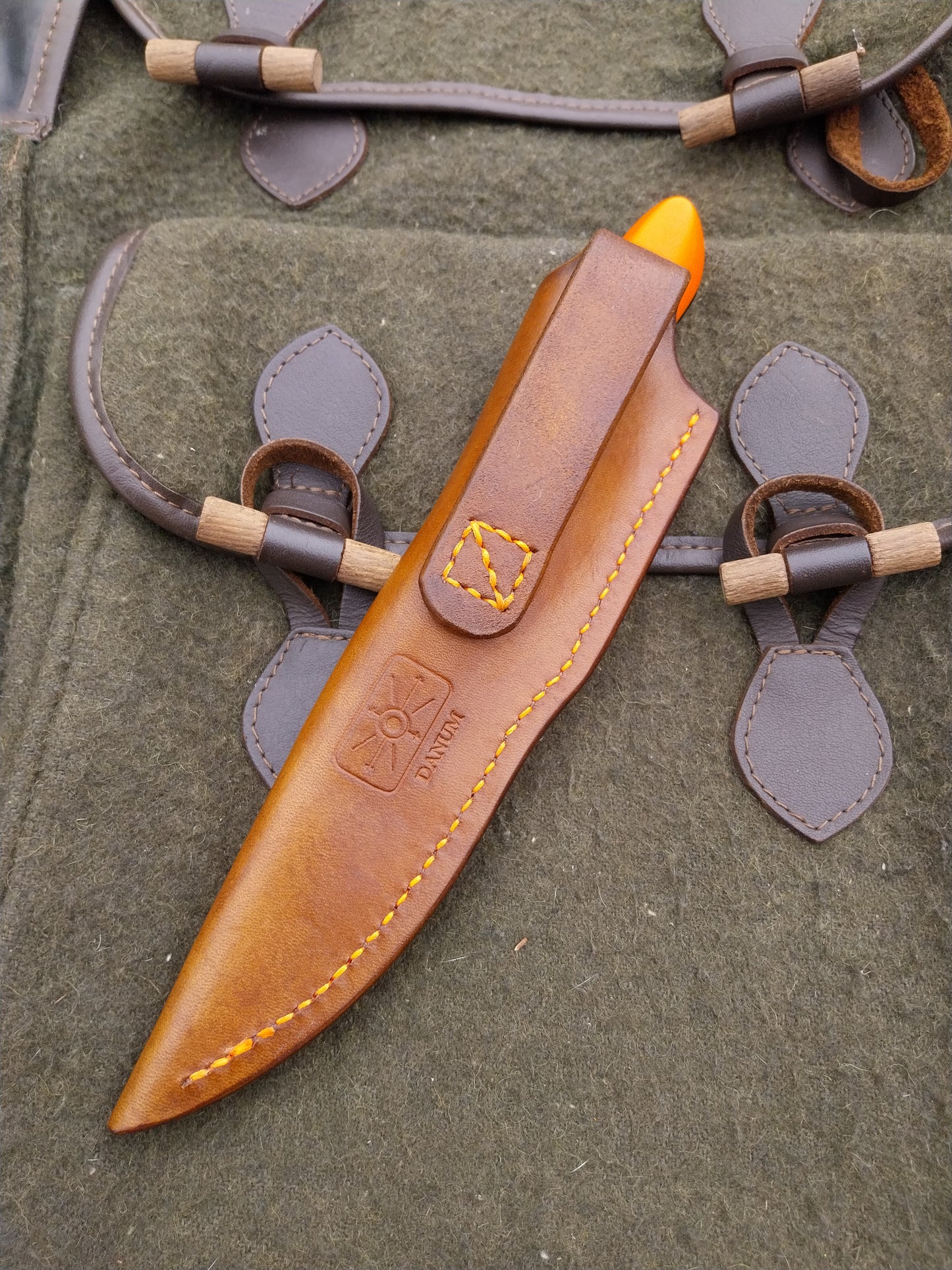 Roe Stalker Orange and Black