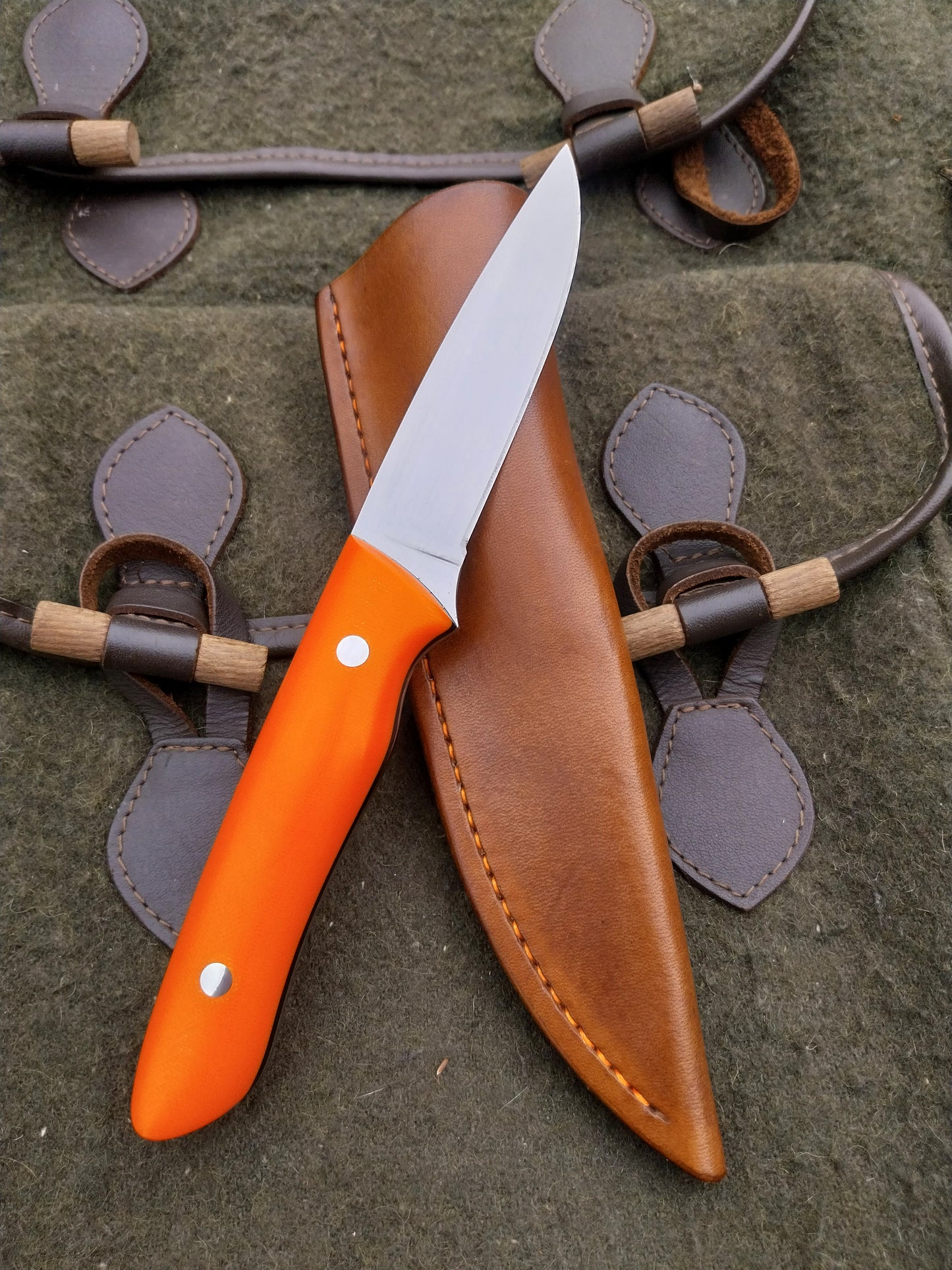 Roe Stalker Orange and Black