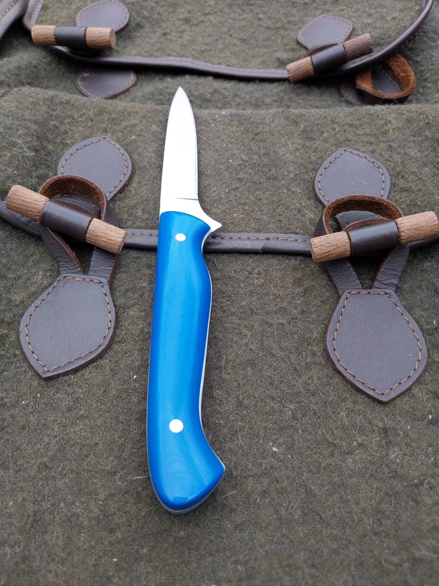 Muntjac Catcher Blue/White