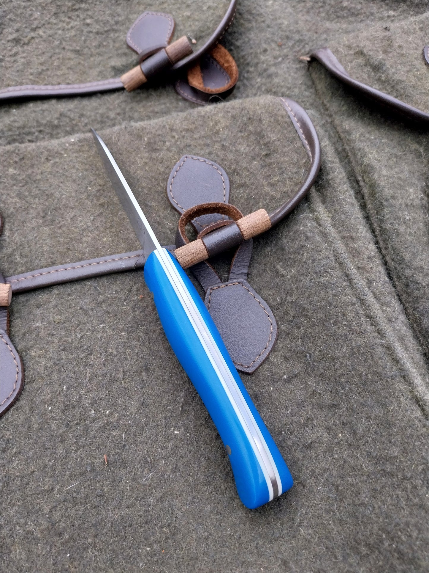 Muntjac Catcher Blue/White