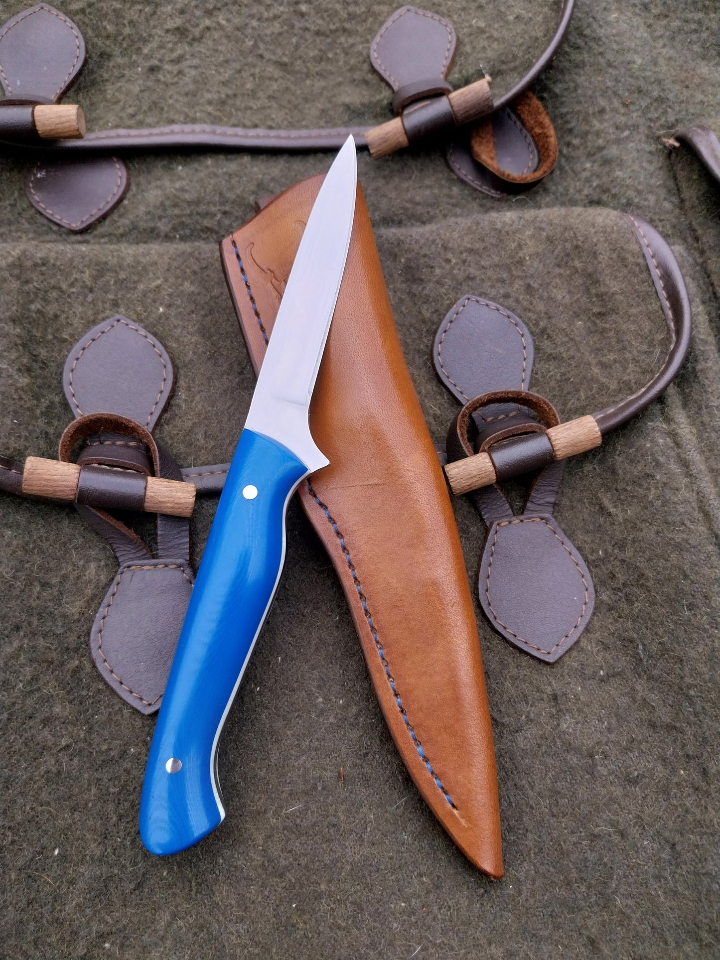 Muntjac Catcher Blue/White