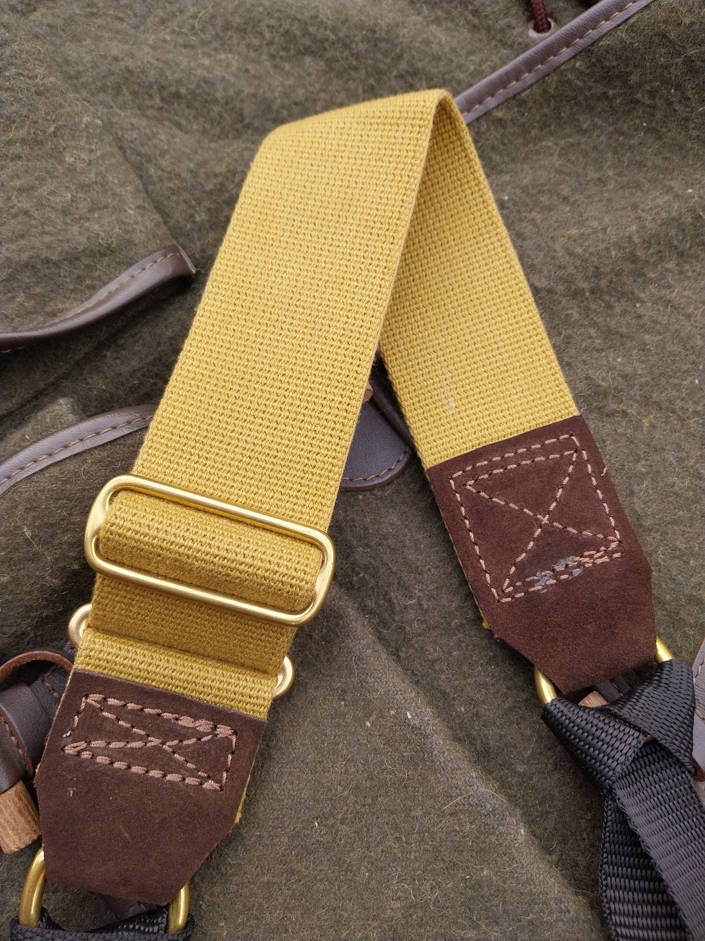 Cotton Webbing Adjustable Deer Carrier