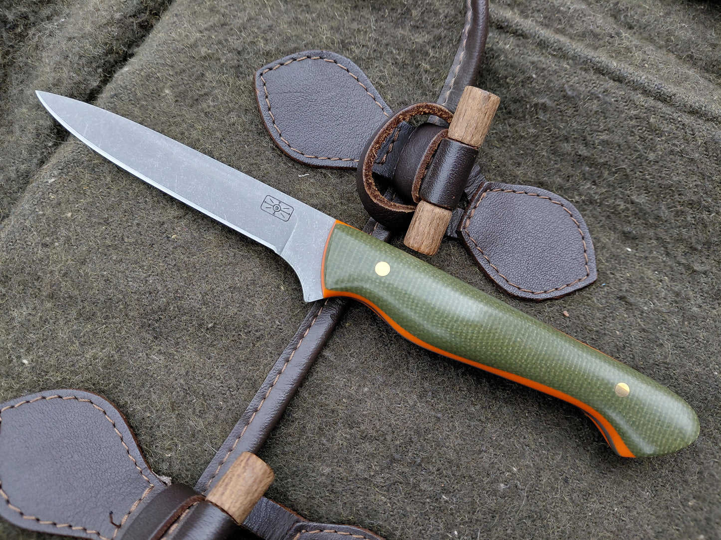Muntjac Catcher Green Canvas Micarta