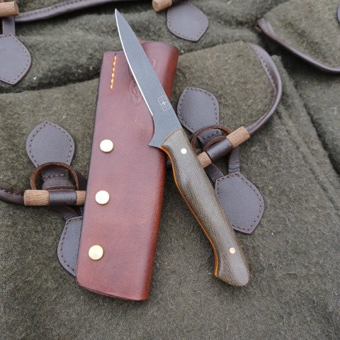 Muntjac Catcher Green canvas micarta orange kirinite