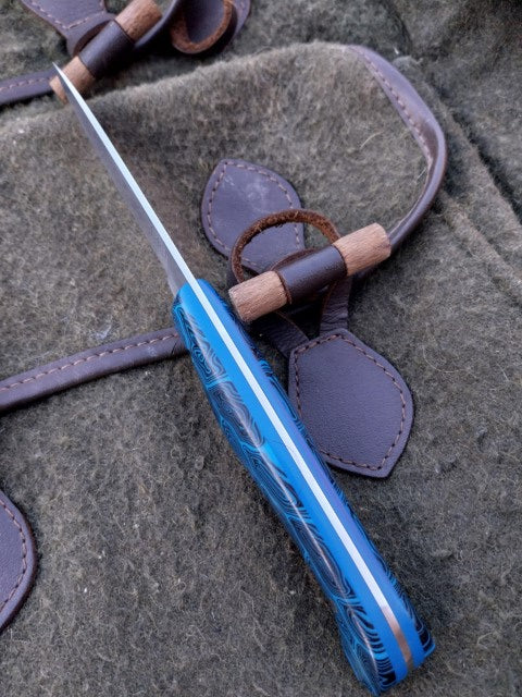 Muntjac Catcher Black and Blue G10