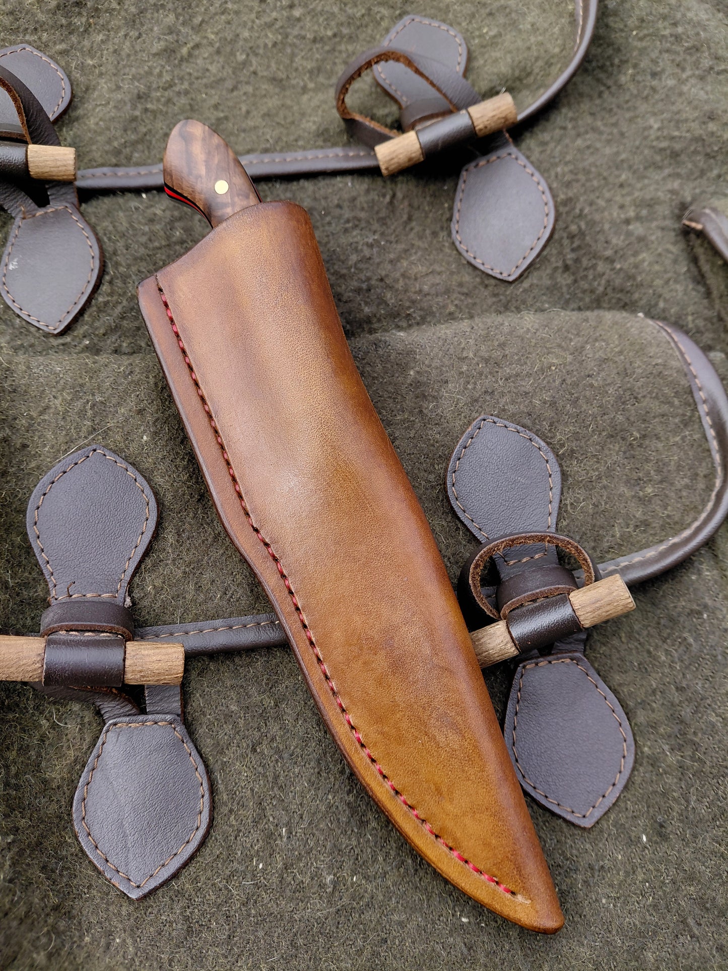 Roe Catcher Antler and Walnut