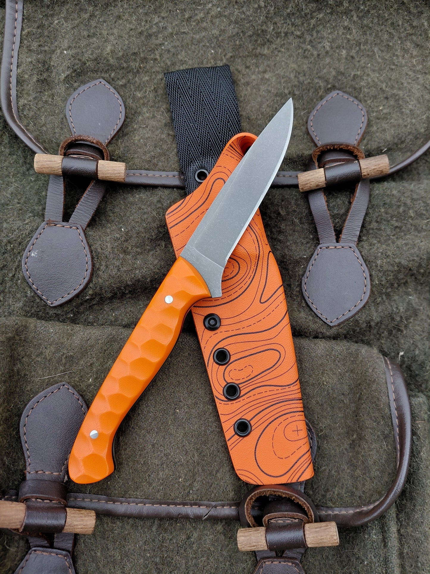 Roe Catcher Orange / Black