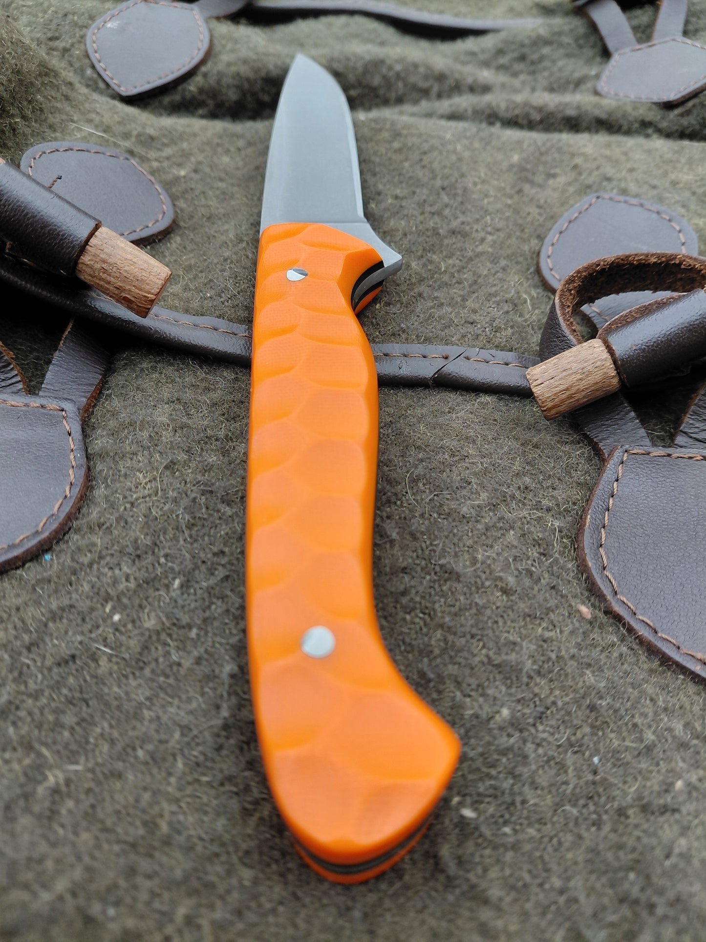 Roe Catcher Orange / Black