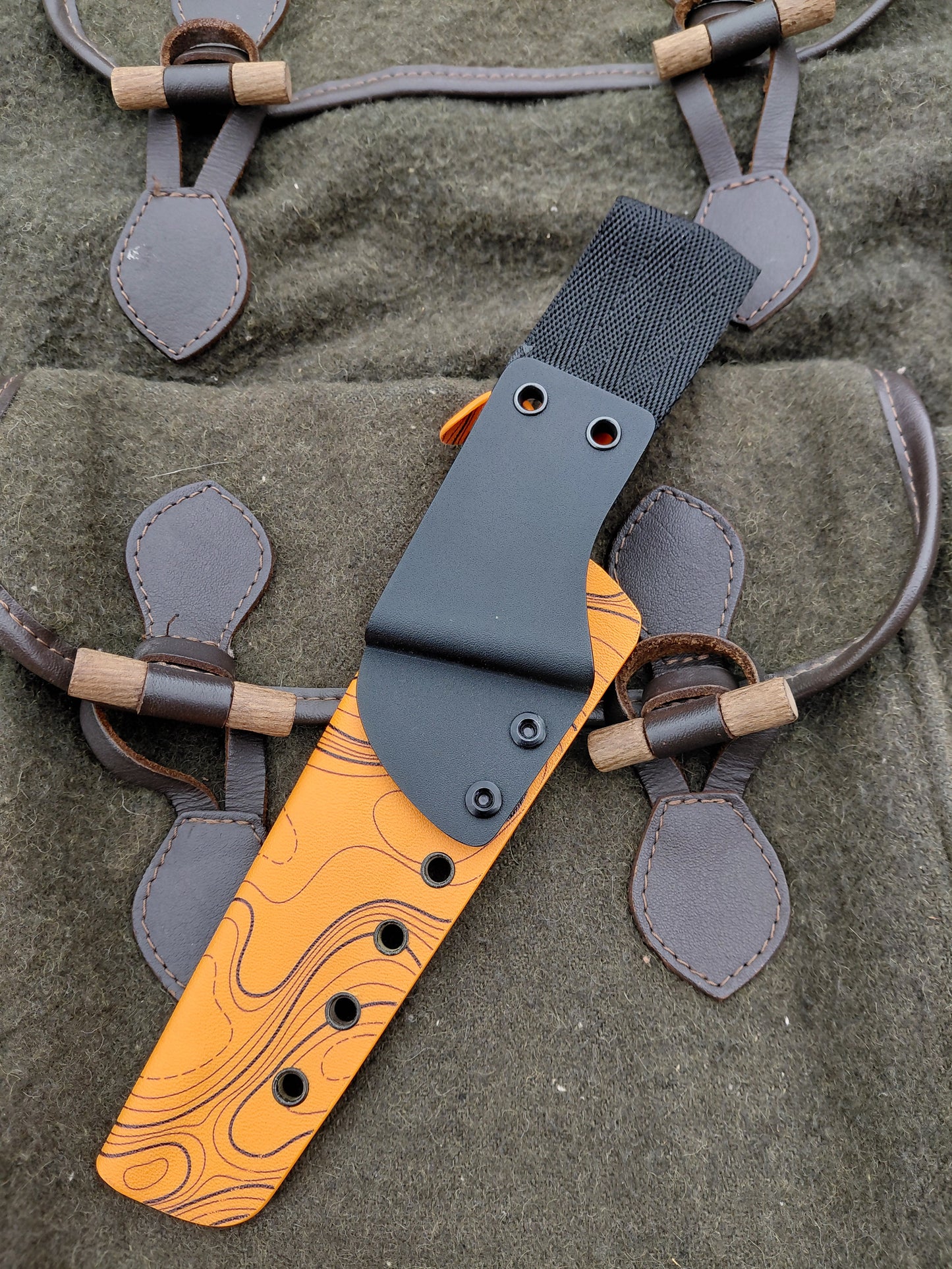 Fallow Catcher Orange / Black