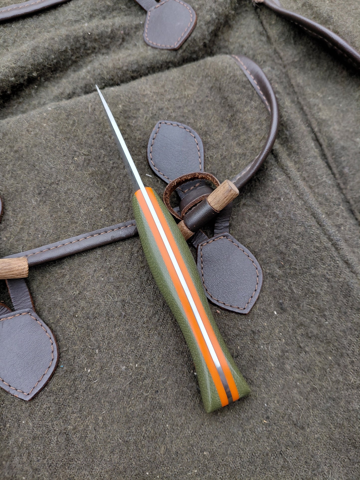 Catcher Green Canvas Micarta