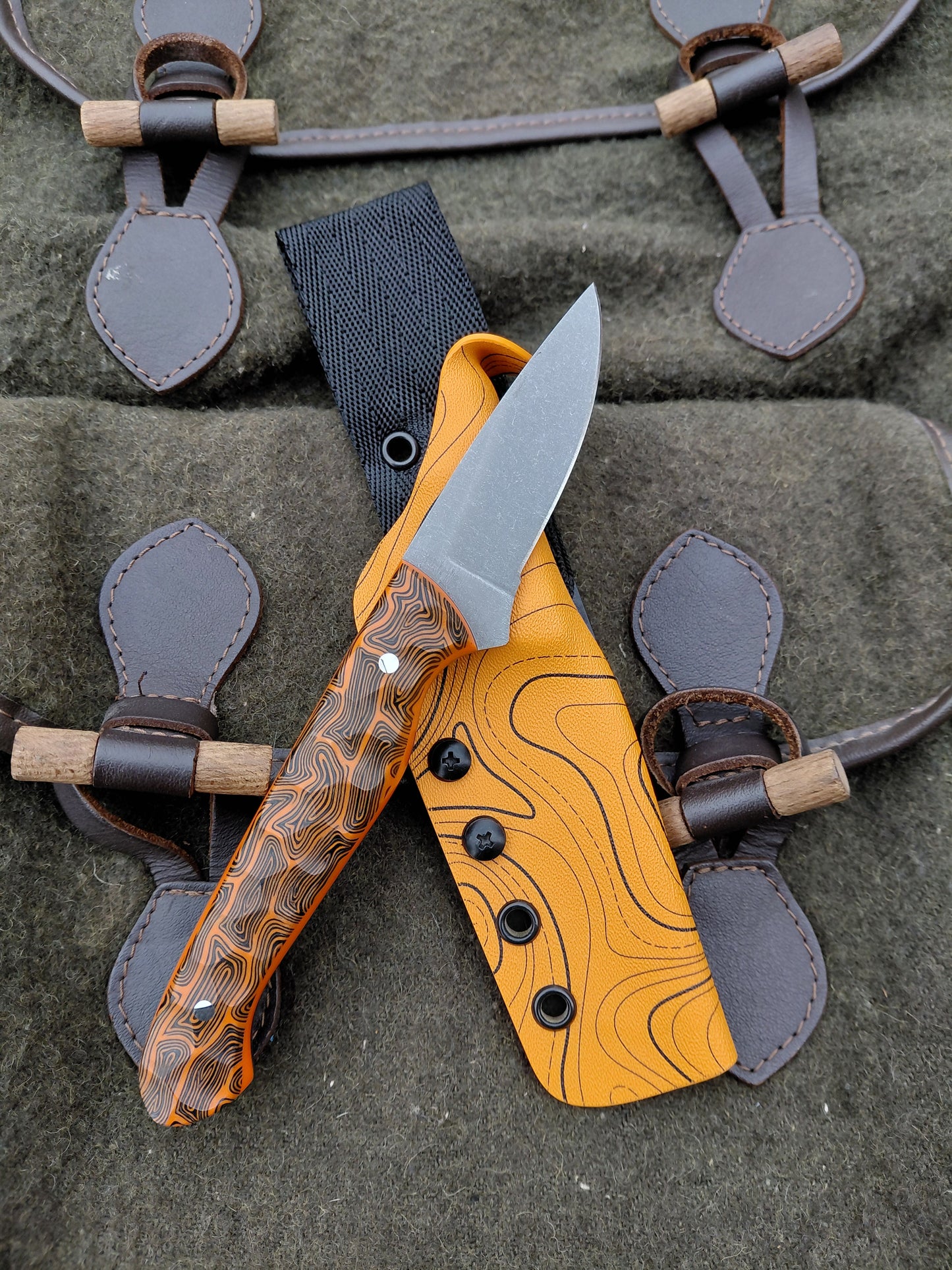Catcher Orange Damascus G10