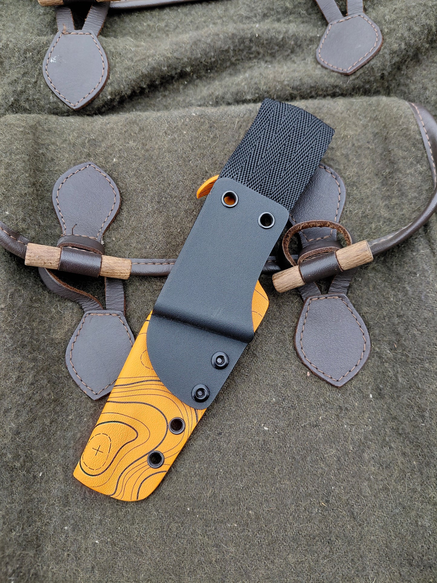 Catcher Black and Orange G10