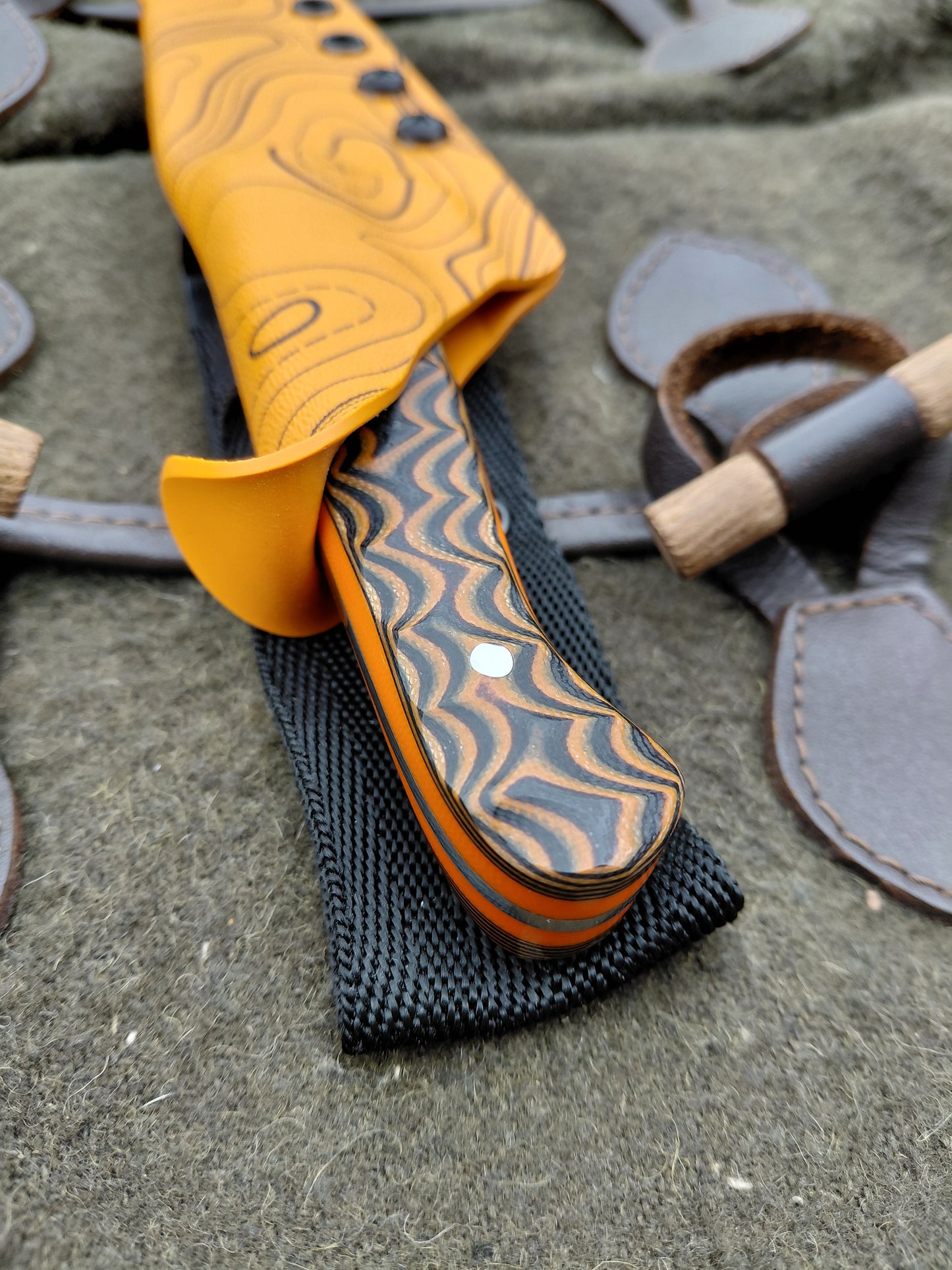 Catcher Black and Orange G10