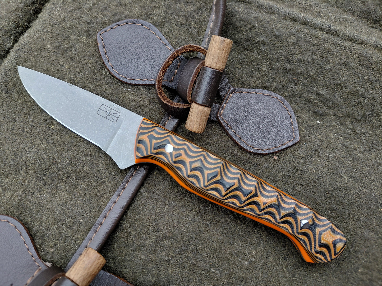 Catcher Black and Orange G10