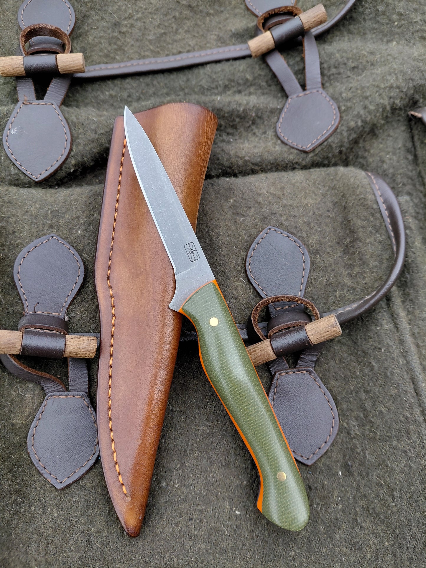 Muntjac Catcher Green Canvas Micarta