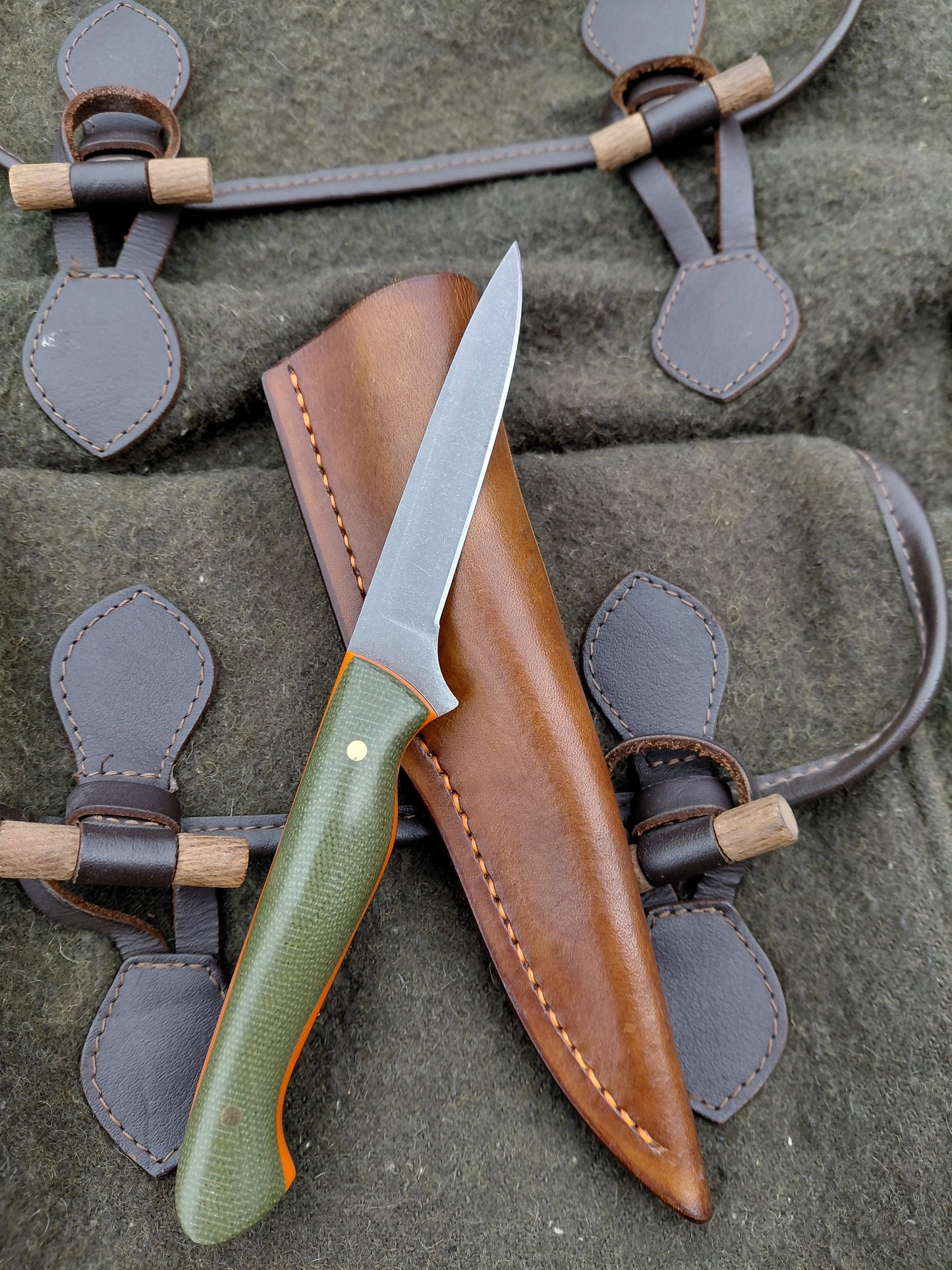 Muntjac Catcher Green Canvas Micarta