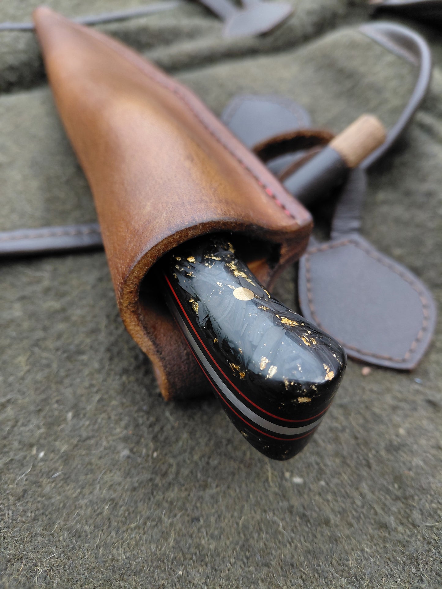 Muntjac Catcher Shredded Carbon fibre and Gold