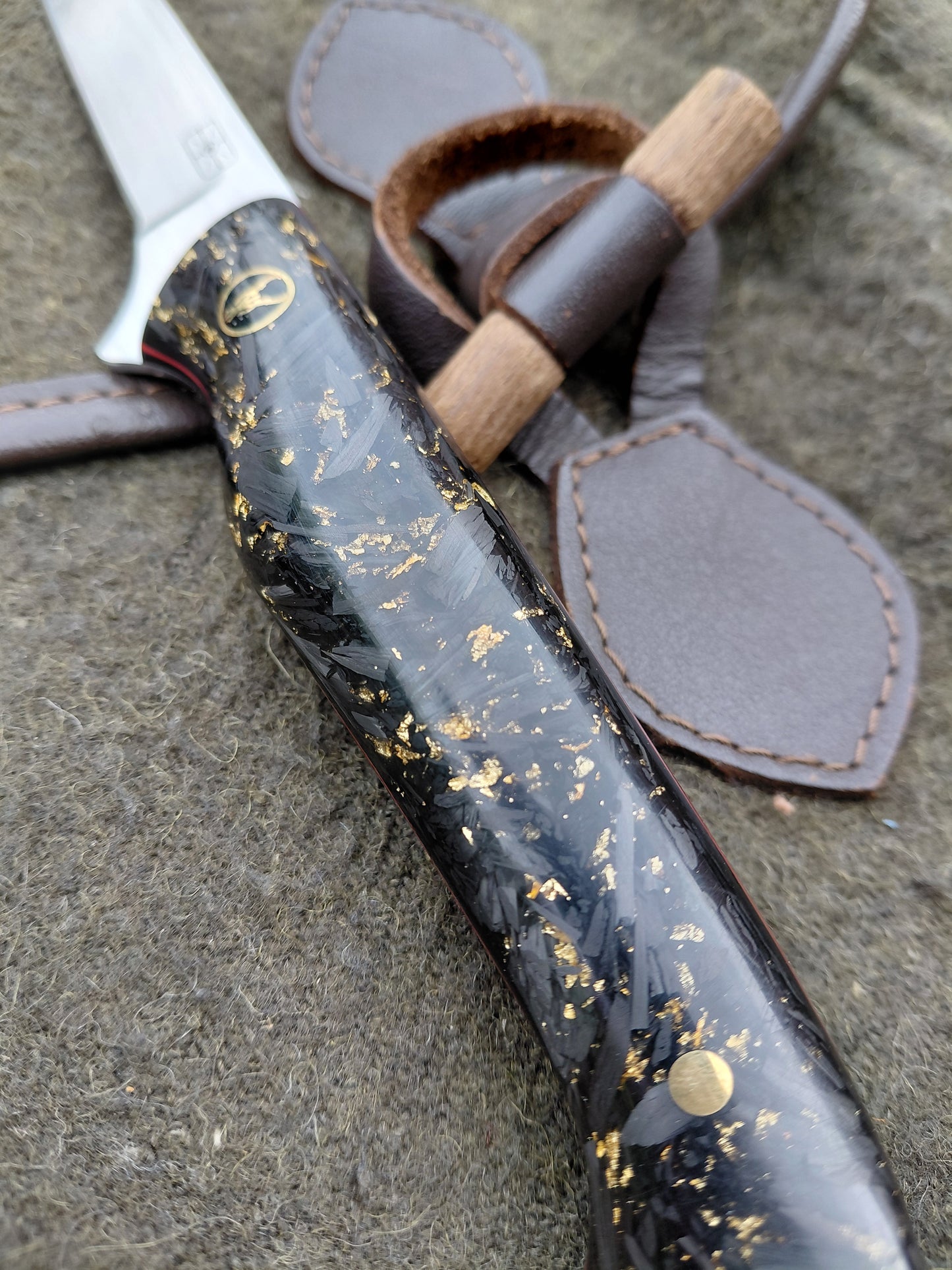 Muntjac Catcher Shredded Carbon fibre and Gold