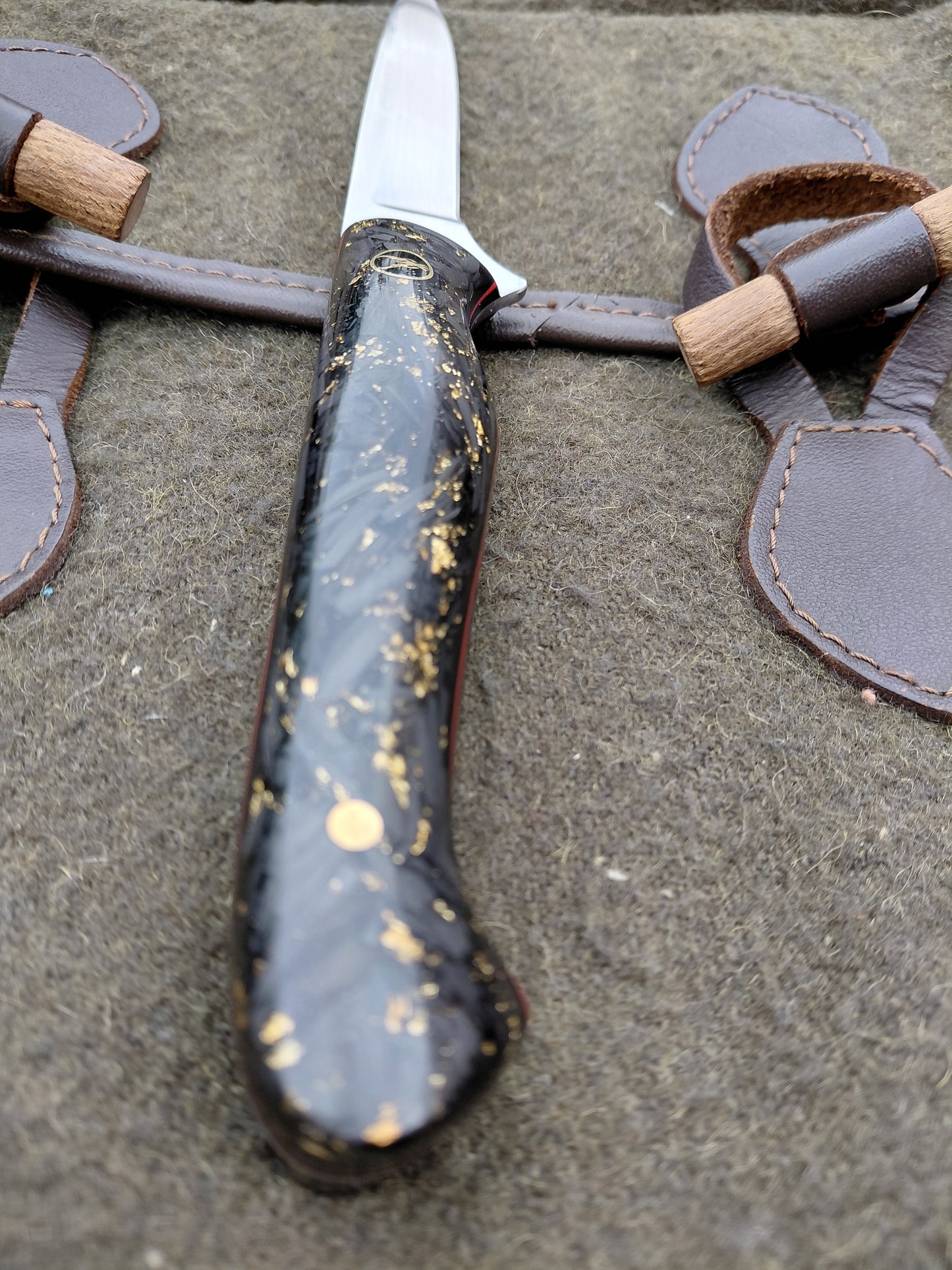 Muntjac Catcher Shredded Carbon fibre and Gold
