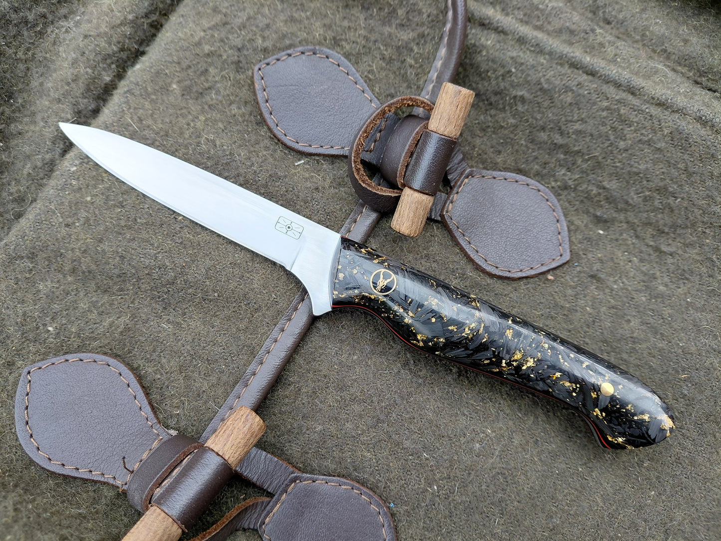 Muntjac Catcher Shredded Carbon fibre and Gold