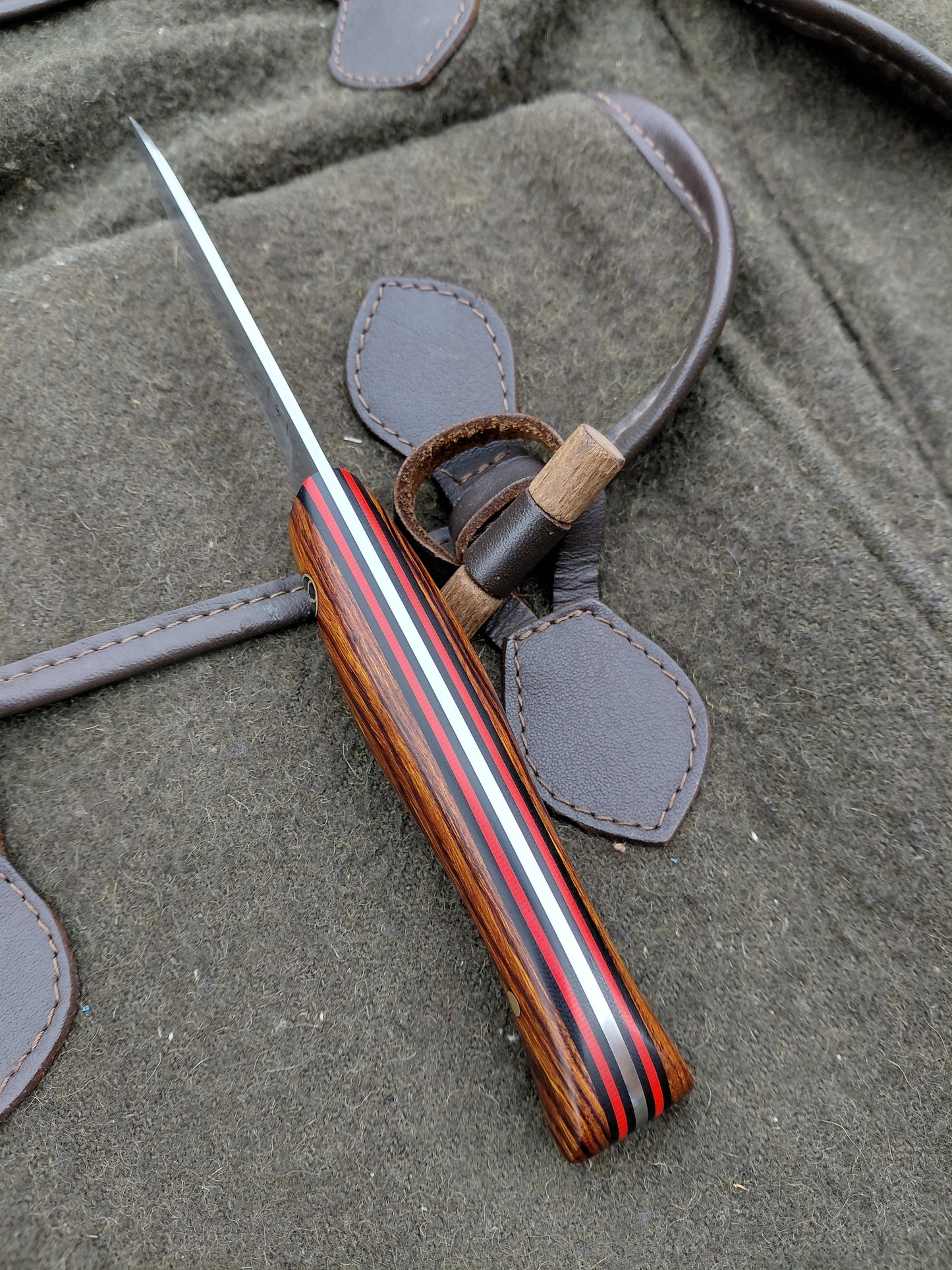 Muntjac Catcher Laminated wood