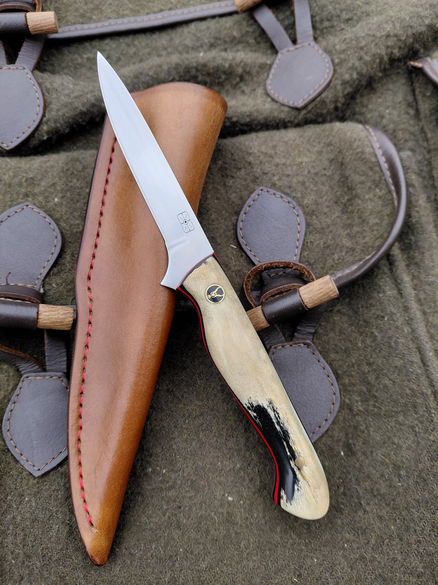 Muntjac Catcher Antler