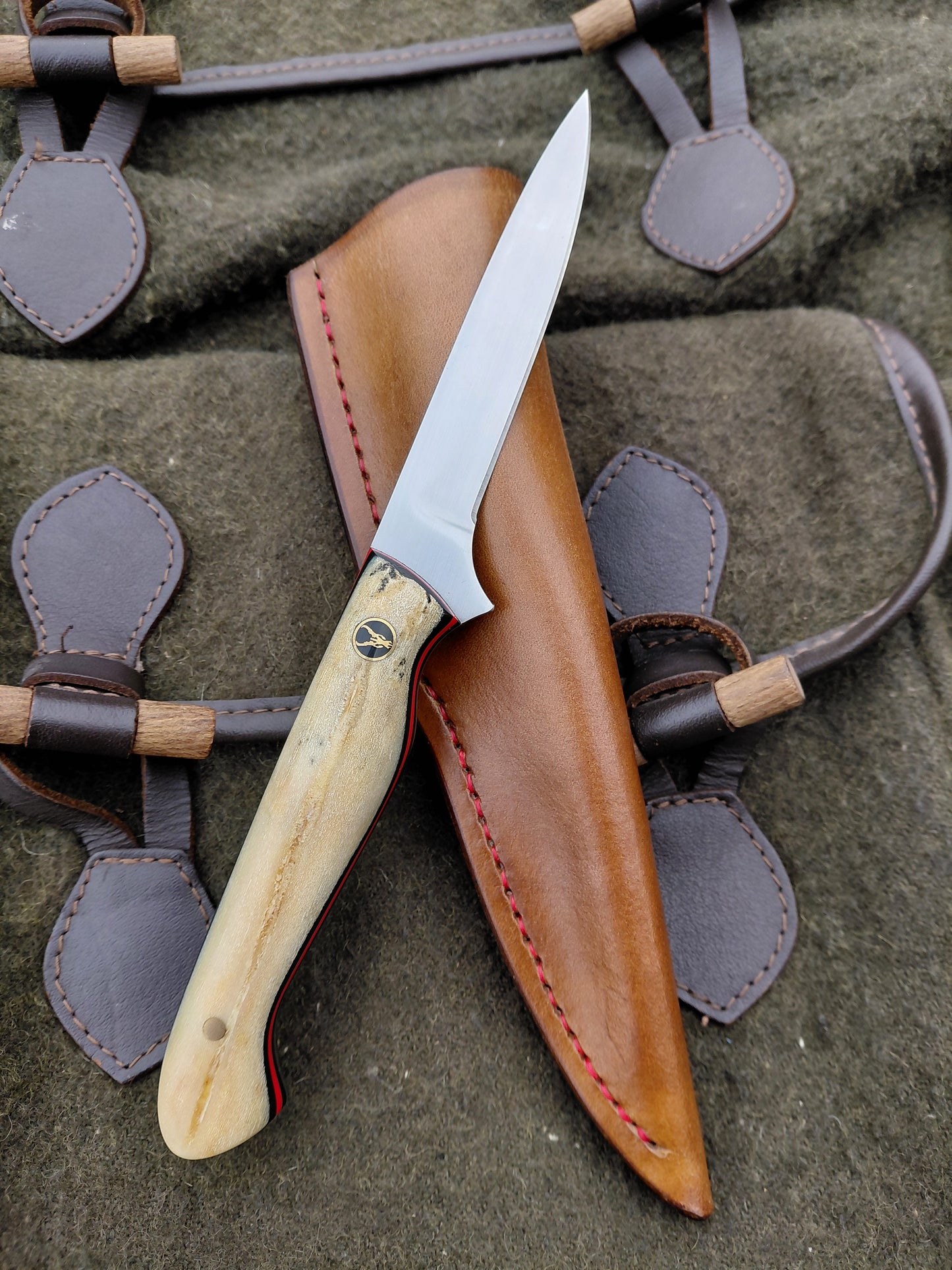 Muntjac Catcher Antler