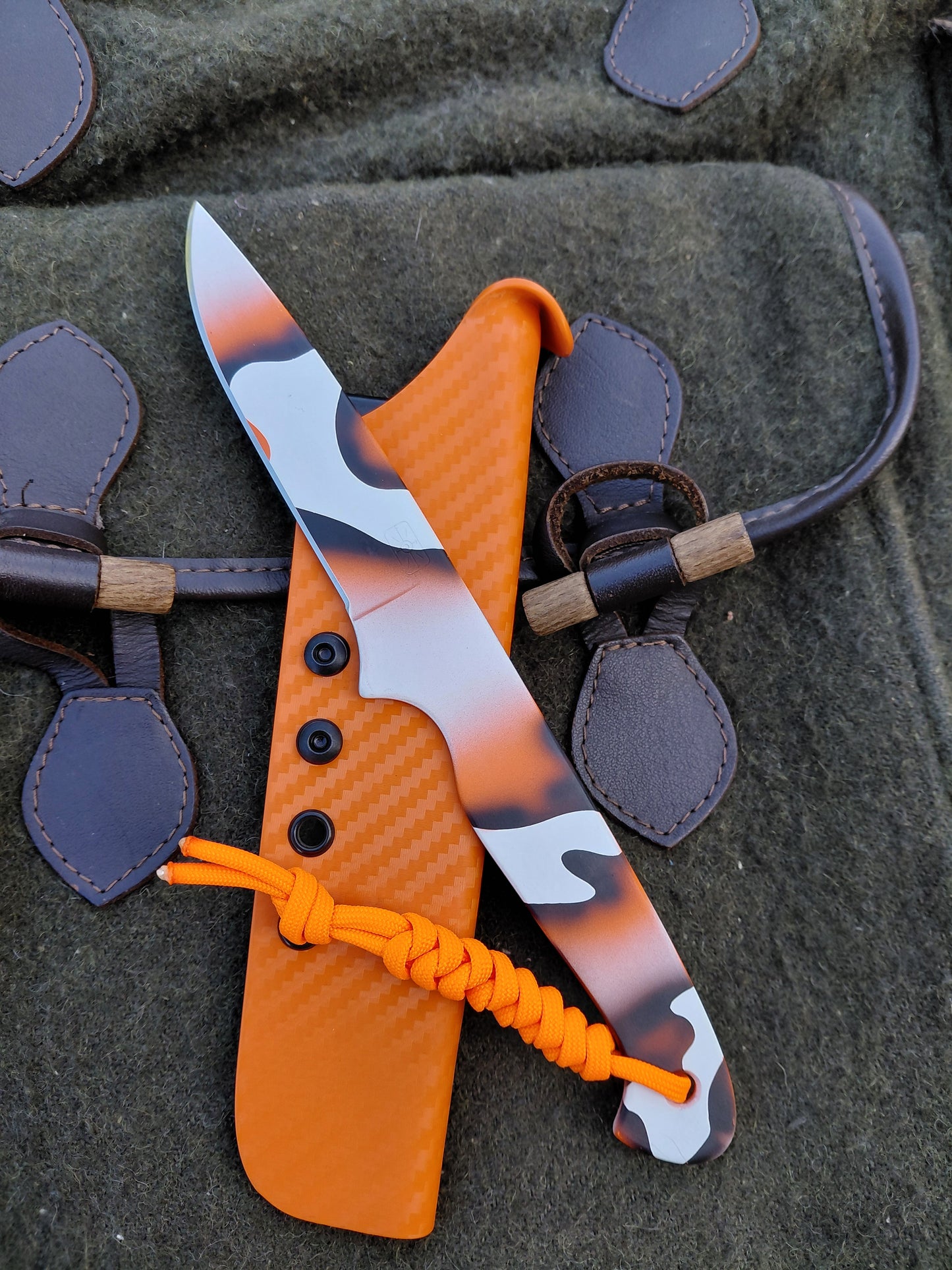 Naked Roe Catchers Orange/White - Pink/White