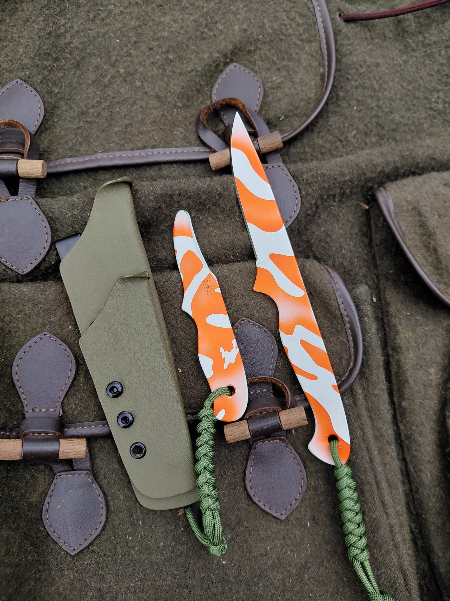 Naked Roe Catcher/Coney Kit Zipper Combo (Cerakoted) Green Kydex sheath