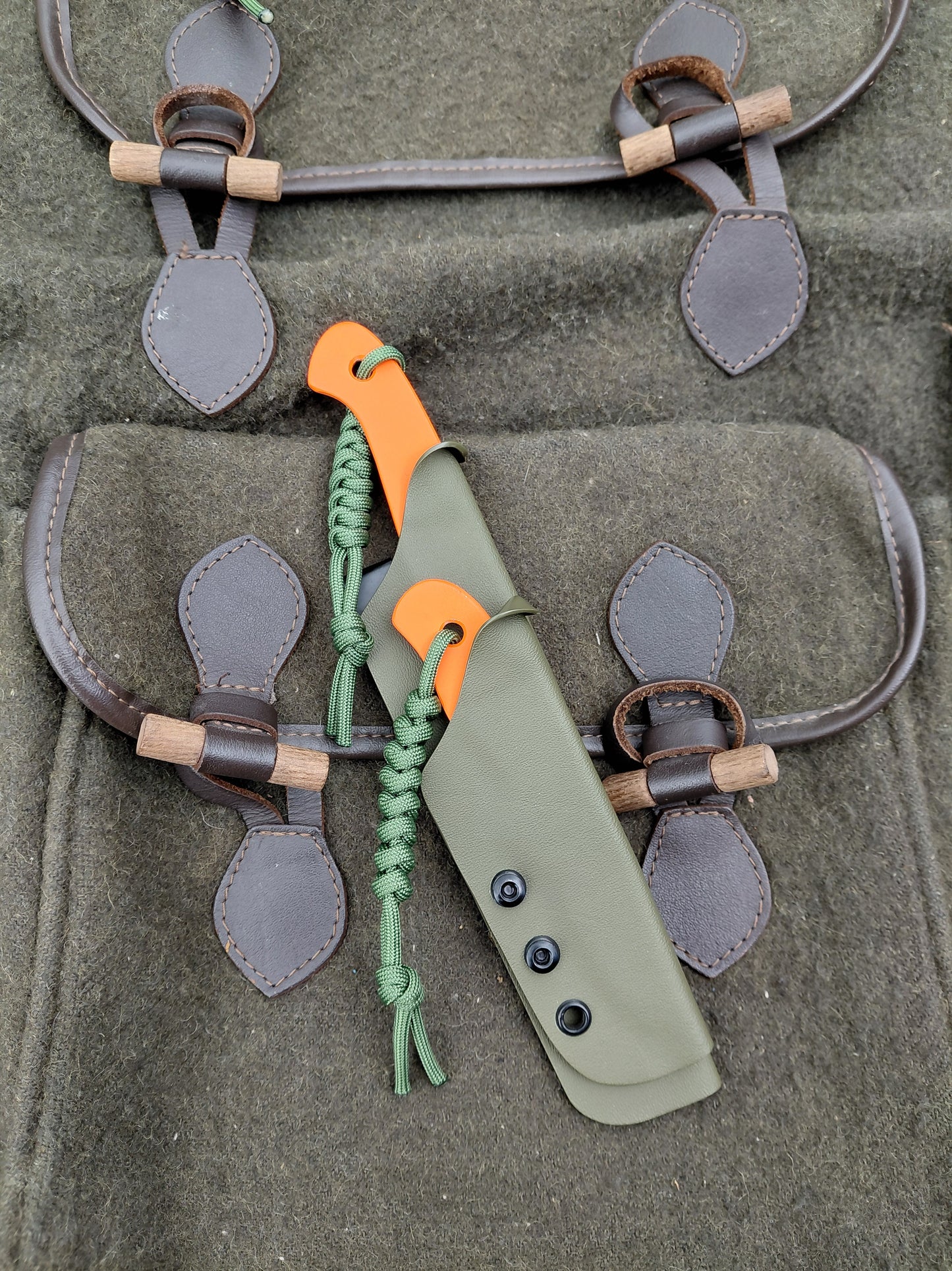 Naked Roe Catcher/Coney Kit Zipper Combo (Cerakoted) Green Kydex sheath