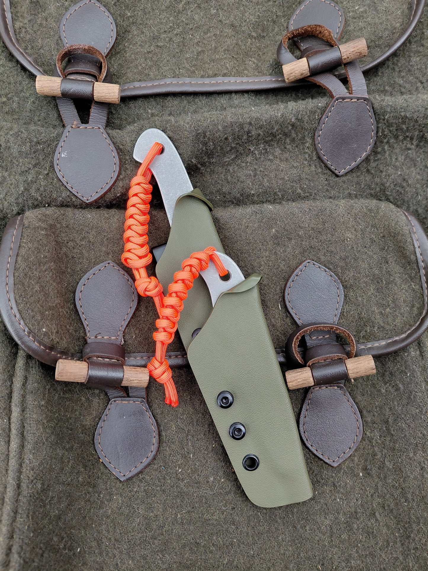 Naked Muntjac Catcher and Coney Kit Zipper Combo
